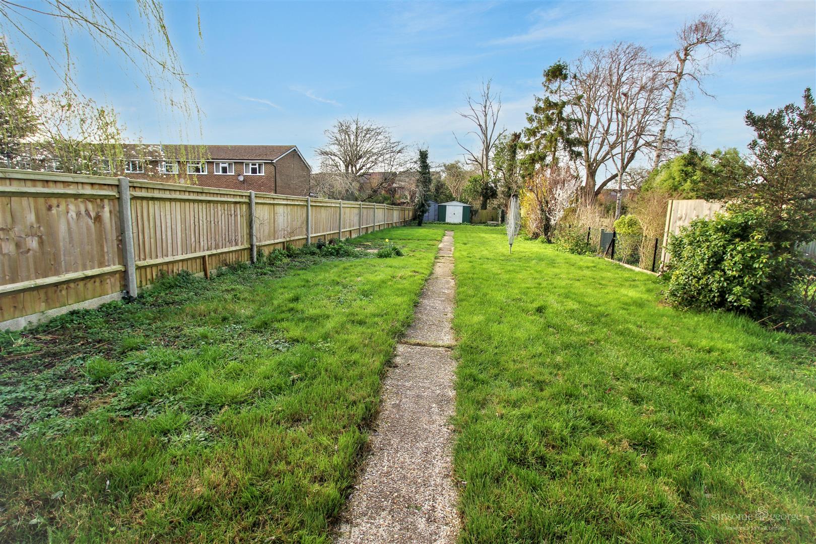 School Road, Tilehurst, Reading